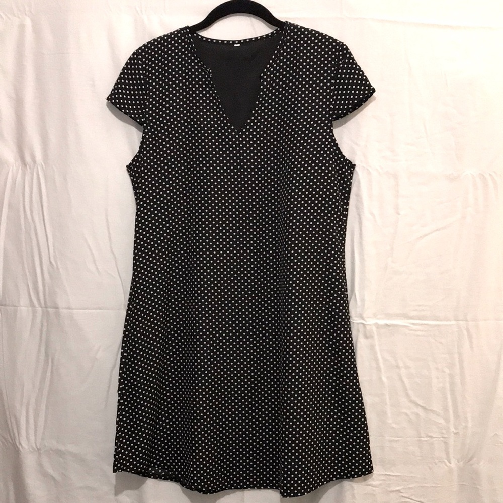 NWOT polka dot dress | M